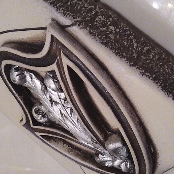 *Signed Bisque silver leaf, Atlantis Tile, like Sid Dickens. *Rare & Retired - Picture 4 of 10